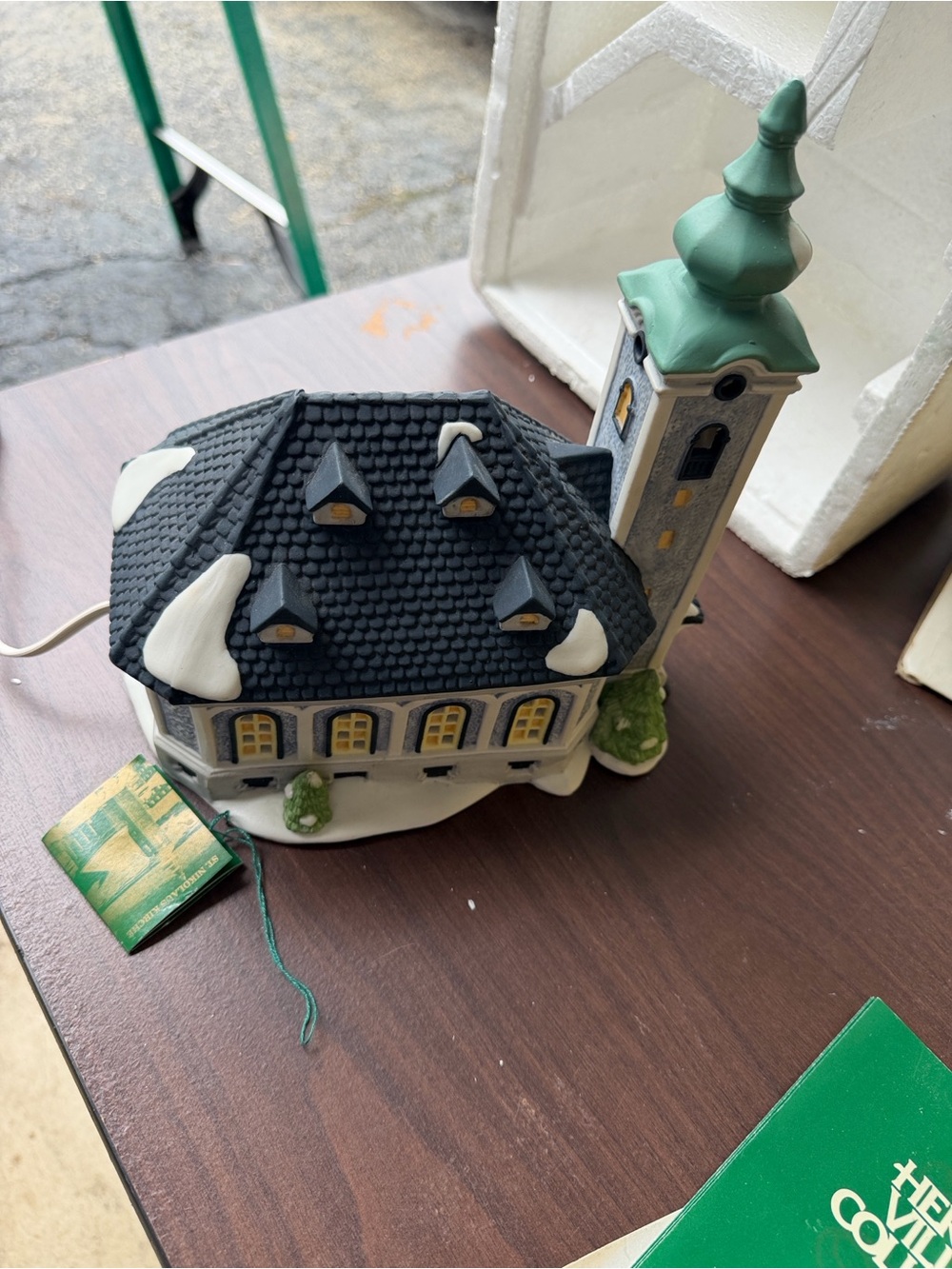 Dept 56 Alpine Village St Nikolaus Kirche Lighted Church w Box Tested Works